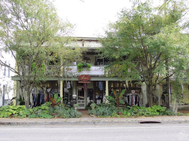 33 Hudson Ave, Chatham