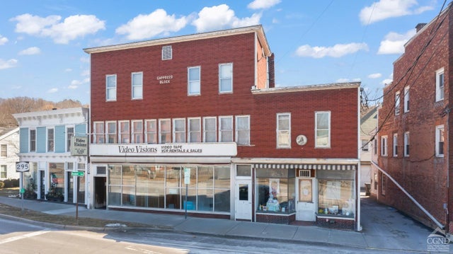 1 Hudson Ave, Chatham