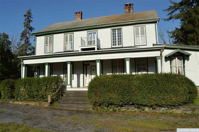 1134 Main St, Saugerties