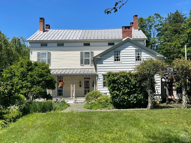 5 Stone Mill Rd, Claverack