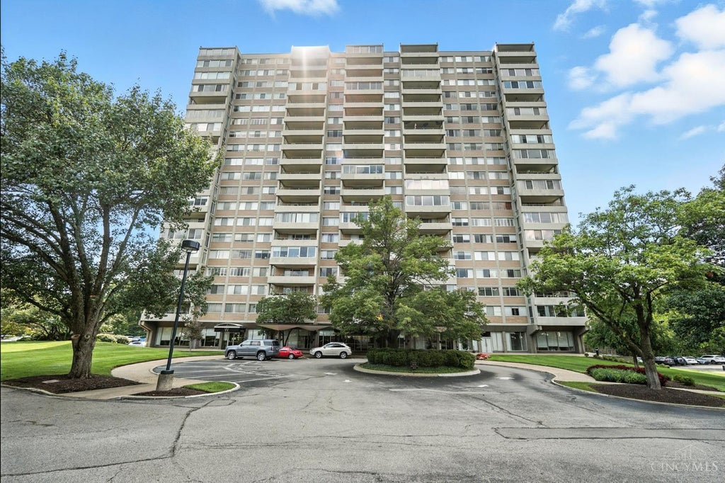 2324 Madison Road, Cincinnati