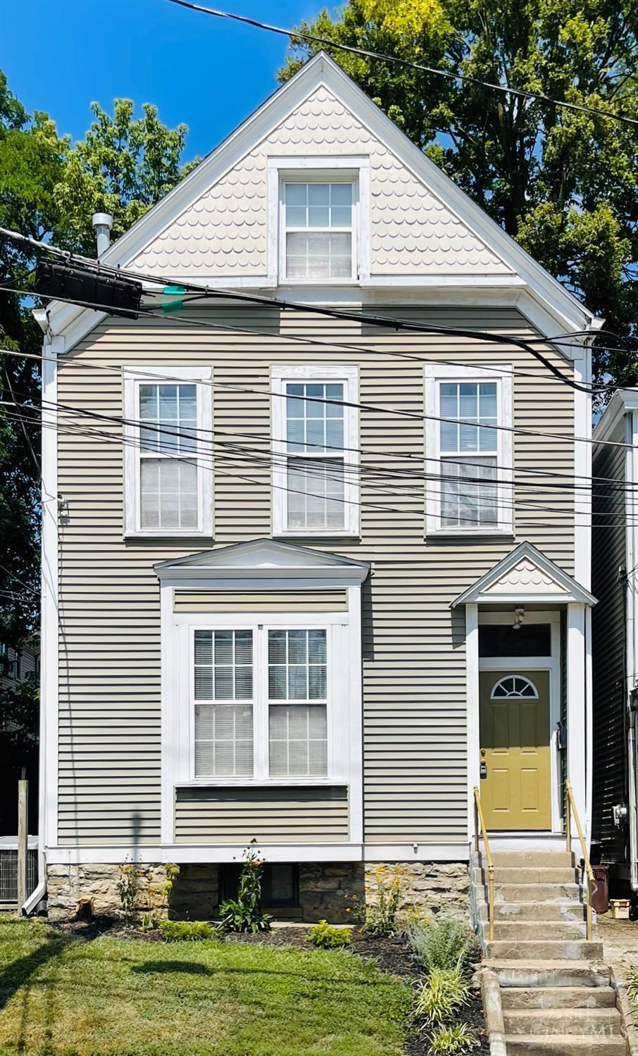 1520 Wm H Taft Road, Cincinnati