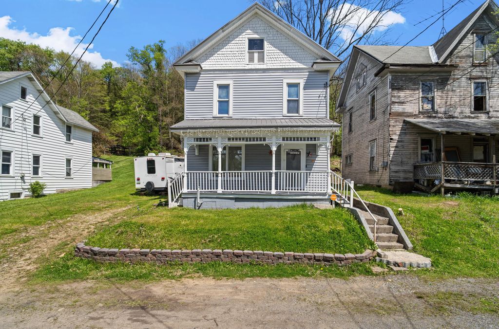 104 Church St, Mahaffey