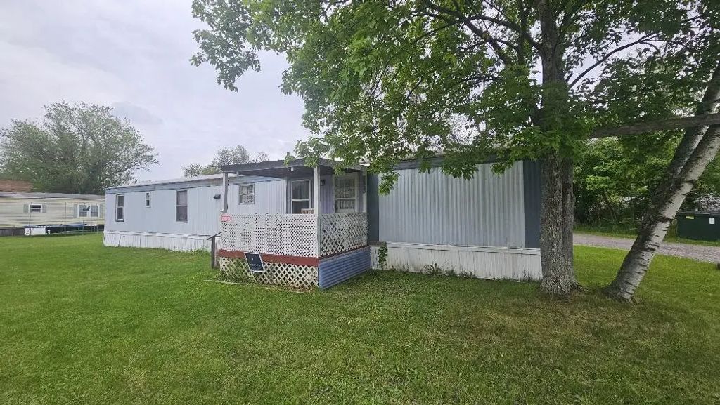 125 Curtain Park Court, Osceola Mills