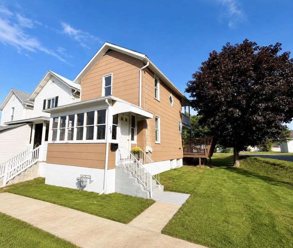 228 Church St, Dubois