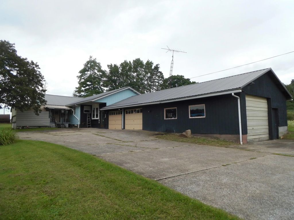 51 & 53 Hormtown Rd, Reynoldsville
