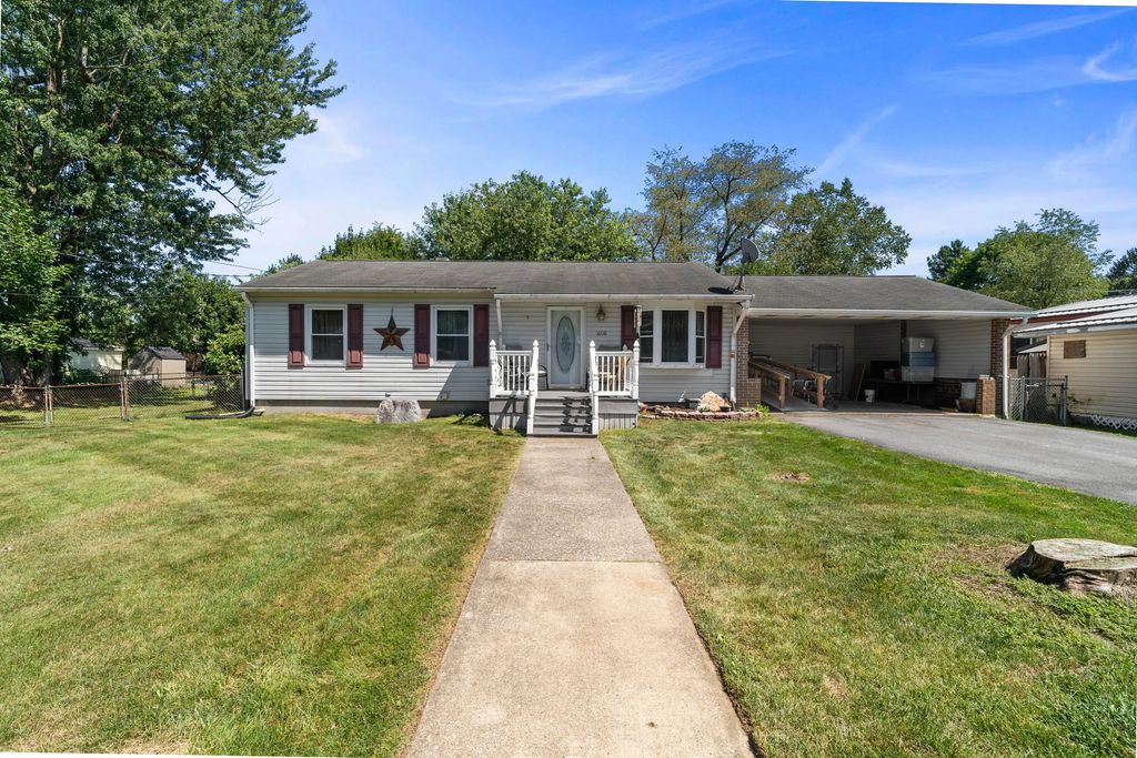 1608 Clarendon Ave, Hyde