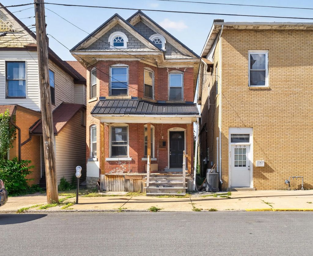 218 Pine St, Clearfield