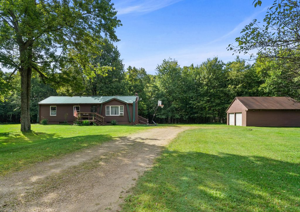 158 John Michael Dr, Penfield