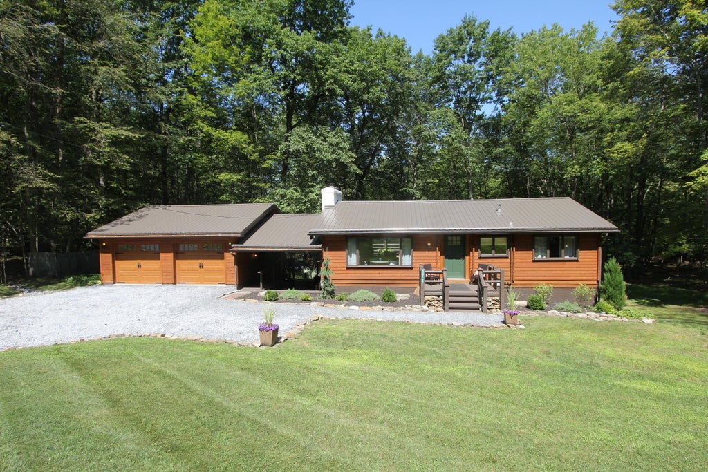 375 Clipper Ct, Dubois