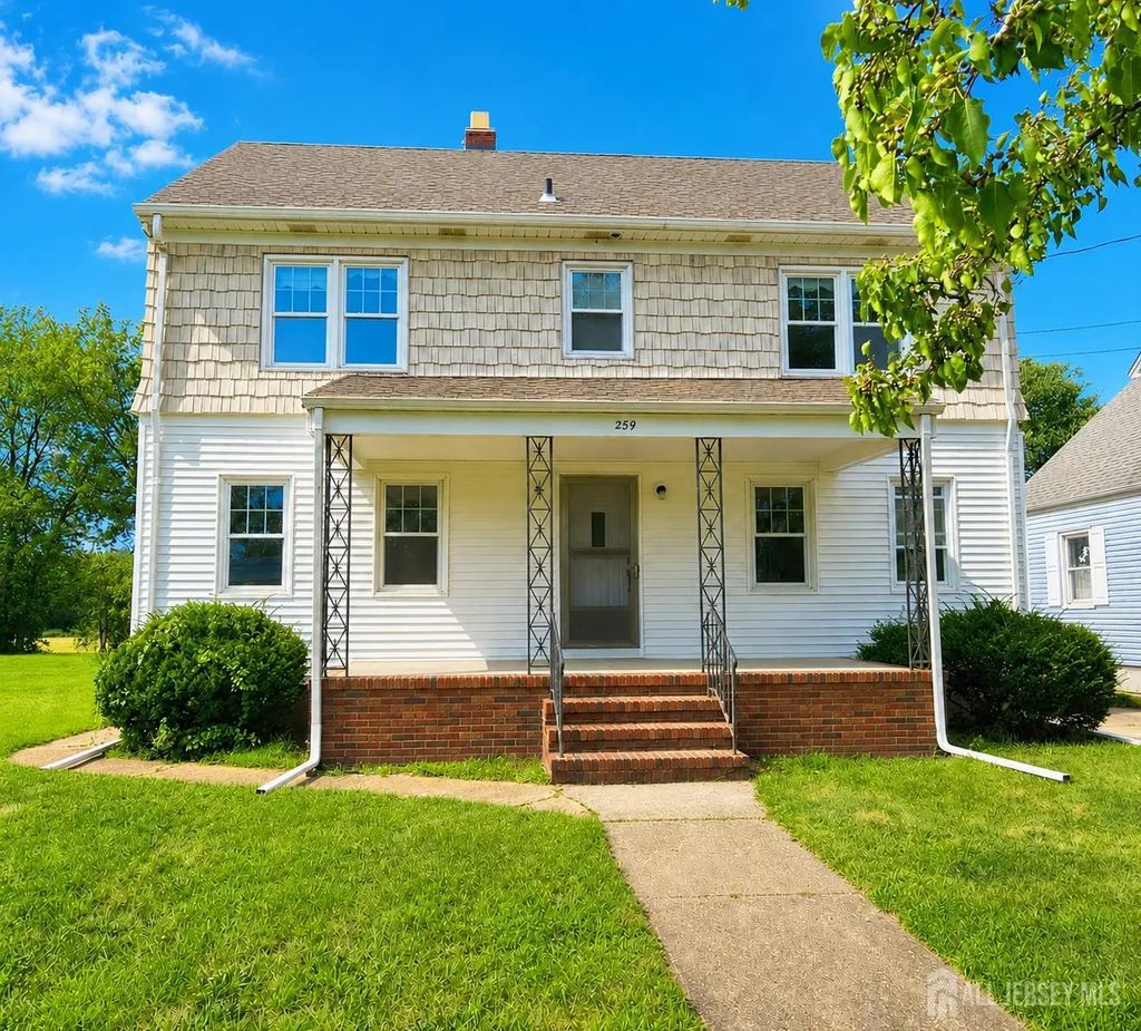 259 Macarthur Avenue, Sayreville
