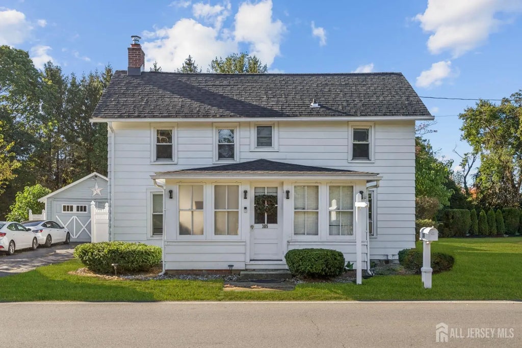 385 Ridge Road, South Brunswick