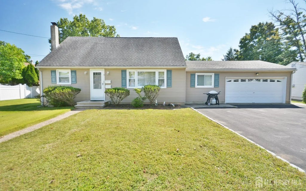 9 Emma Place, Middlesex