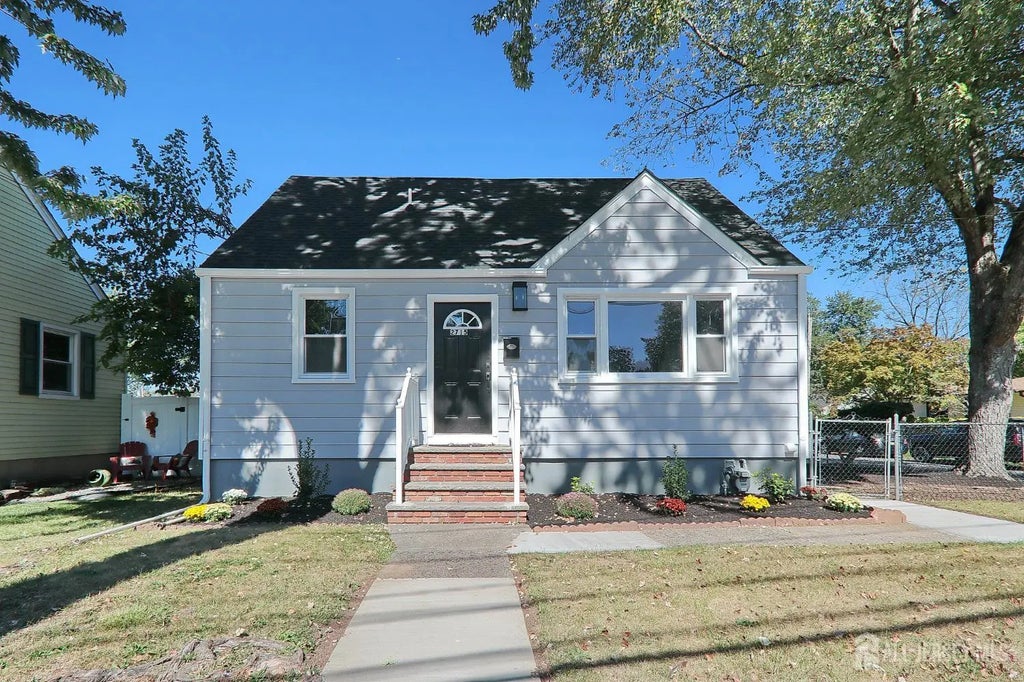 2715 Maple Avenue, South Plainfield