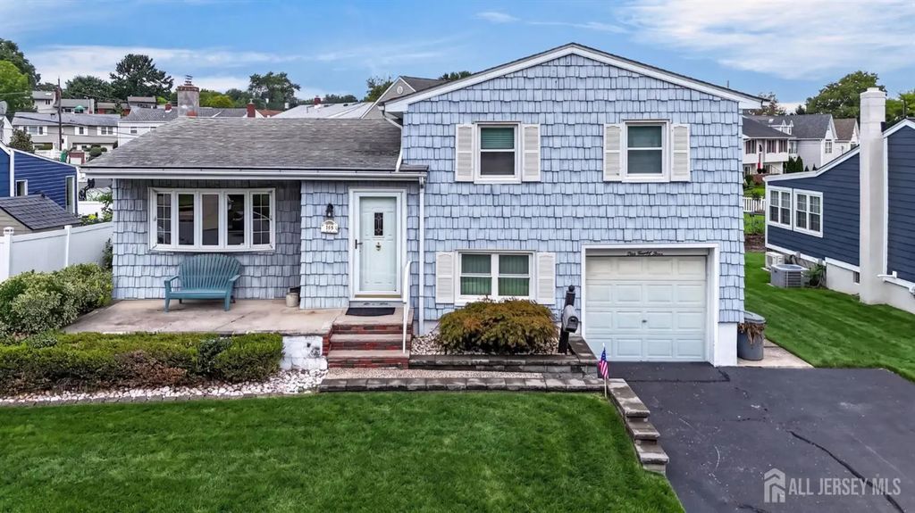 124 Kamm Avenue, South River