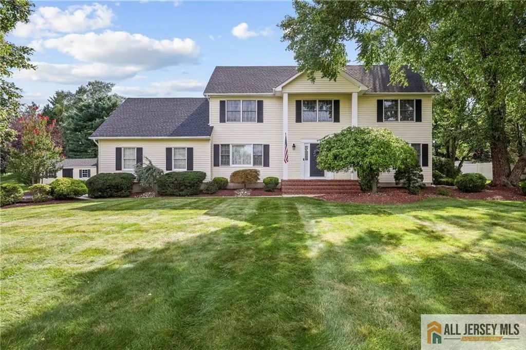 9 Talmadge Drive, Monroe