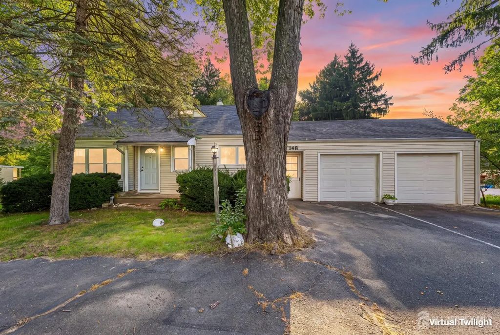 148 Helmetta Road, Monroe