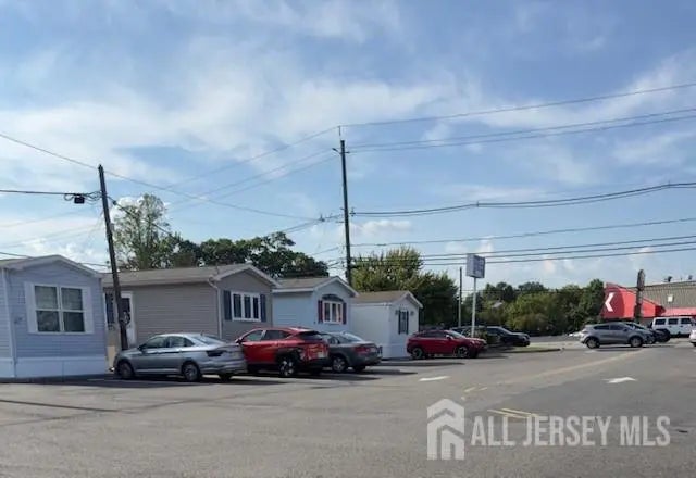 852 N Us Hwy 1 N N, Edison