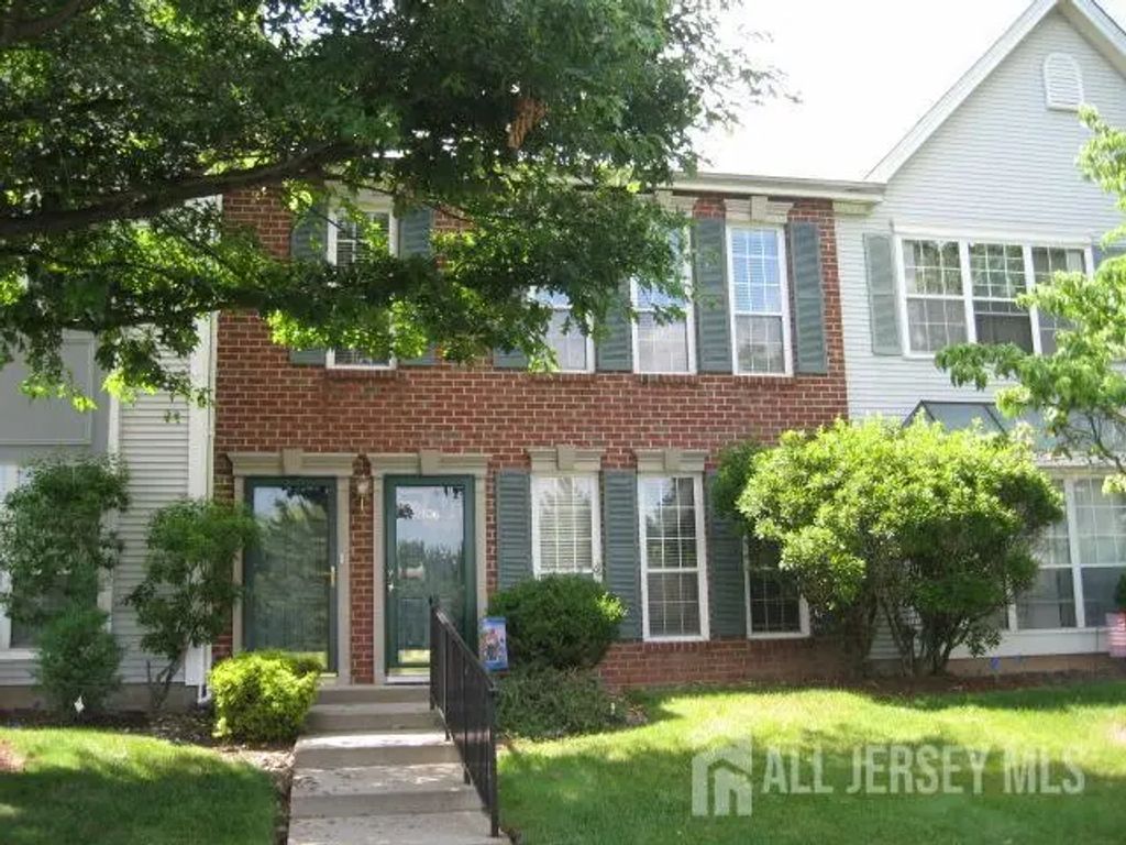 106 Amethyst Way, Franklin Twsp