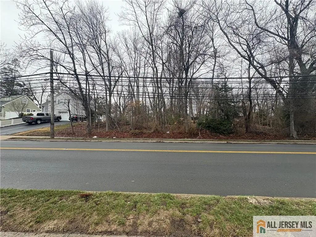 3289 Washington Road, Sayreville