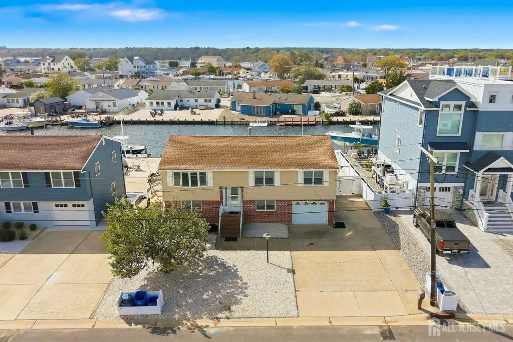 116 N Montclair Road, Barnegat
