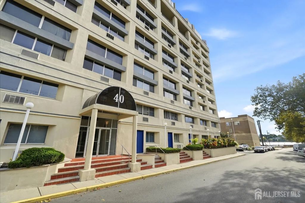 40 Fayette Street, Perth Amboy