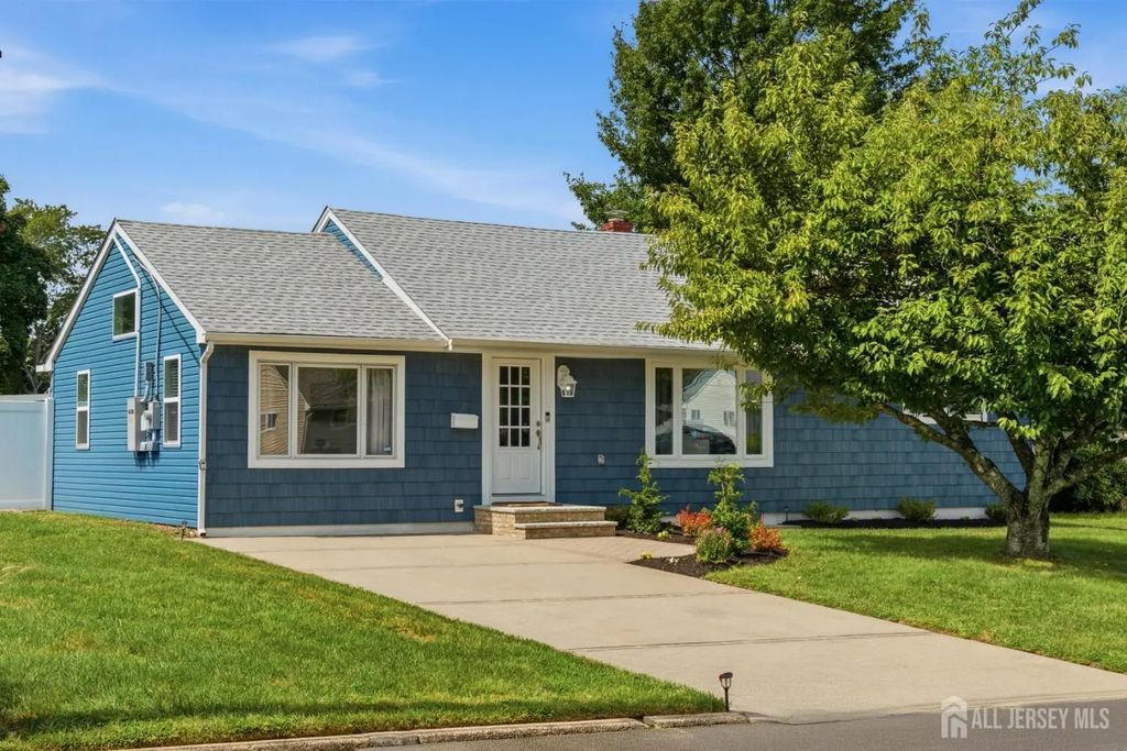 50 Fairview Drive, Middletown