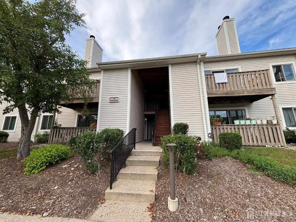 215 Aspen Drive, Plainsboro
