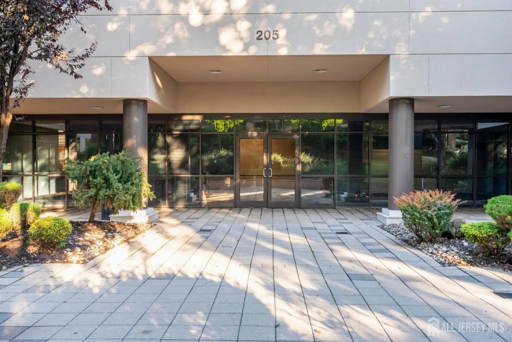 2 Ethel Road 1, Edison