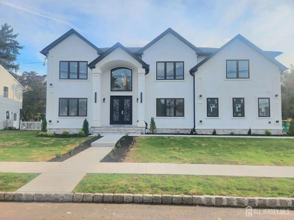 54 Nevsky Street, Edison