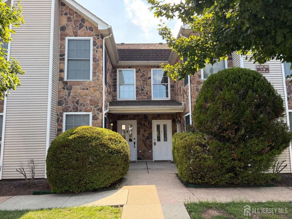 6 Lackland Avenue, Piscataway