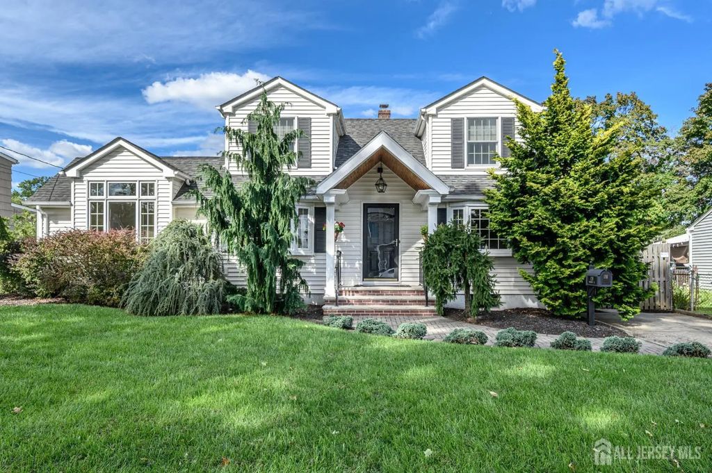128 Florence Place, South Plainfield