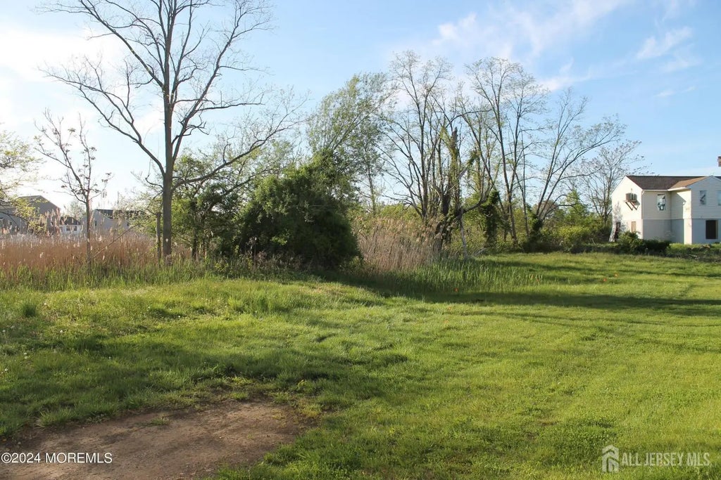 1213 Route 36 Highway, Union Beach