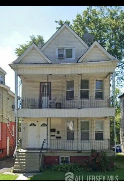 49 Edgar Street, East Orange
