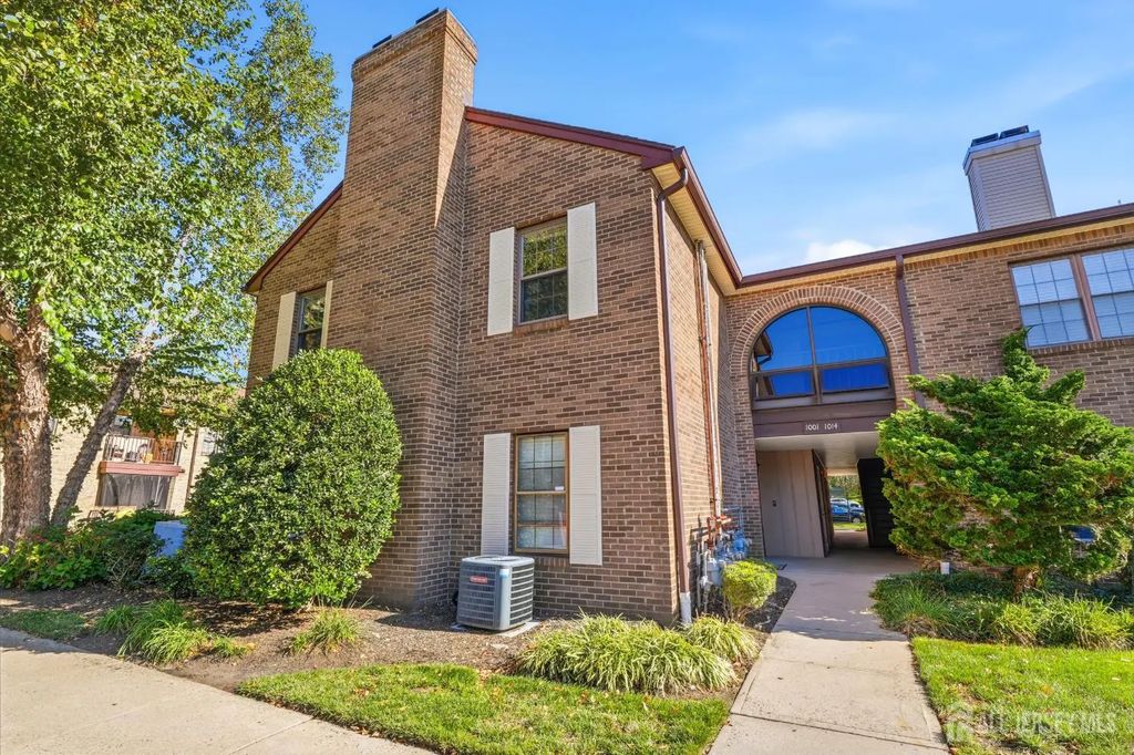 1001 Wellington Place, Matawan