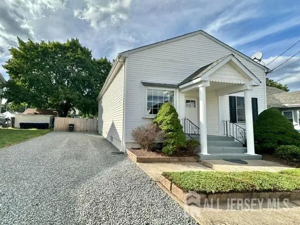 80 Main Street, East Brunswick