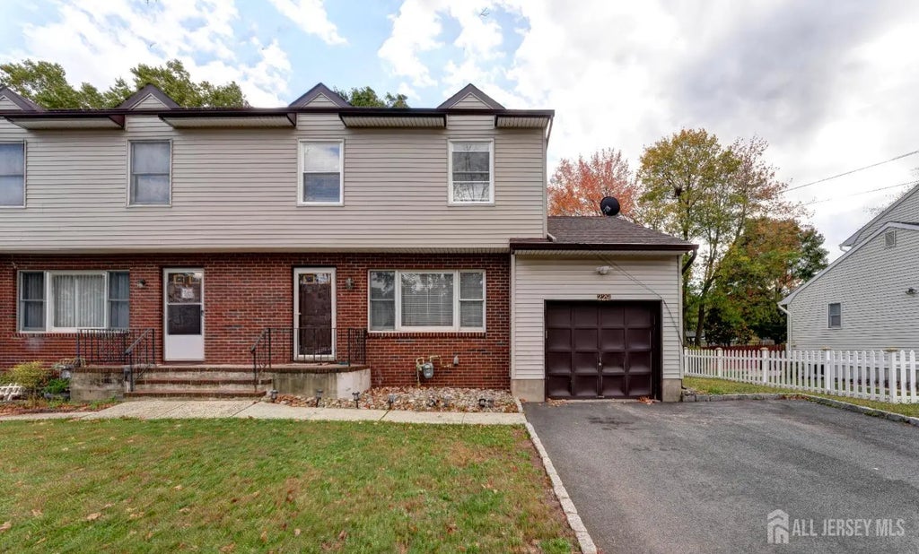 229 Christopher Avenue, South Plainfield