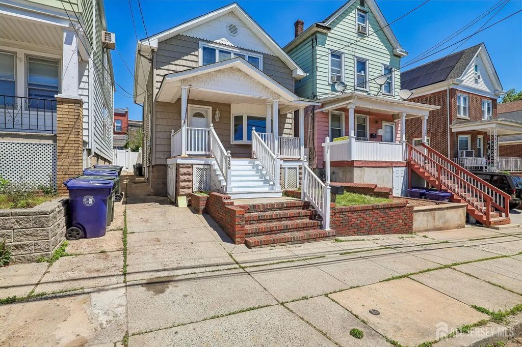 366 Jeffries Street, Perth Amboy