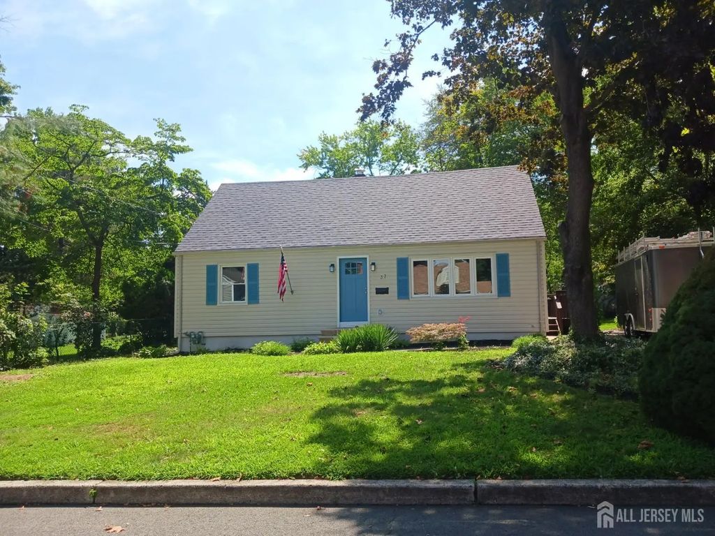 37 Harrison Avenue, East Brunswick