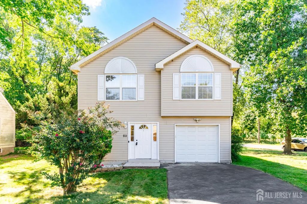 53 Bernard Avenue, Edison