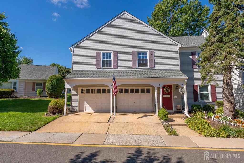 406 Oxford Lane, Monroe