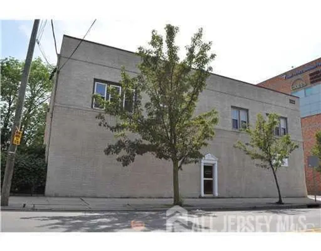 222 Easton Avenue 1, New Brunswick