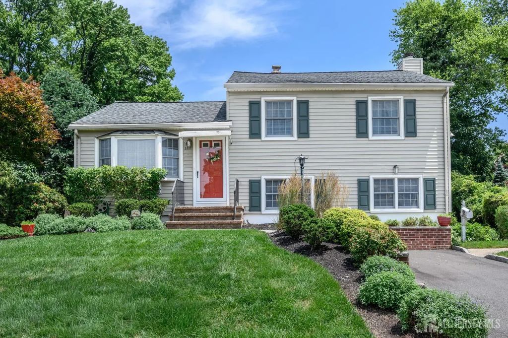 3217 Clark Lane, South Plainfield