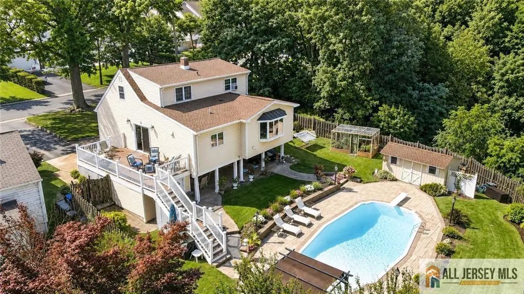 112 Tunison Road, New Brunswick