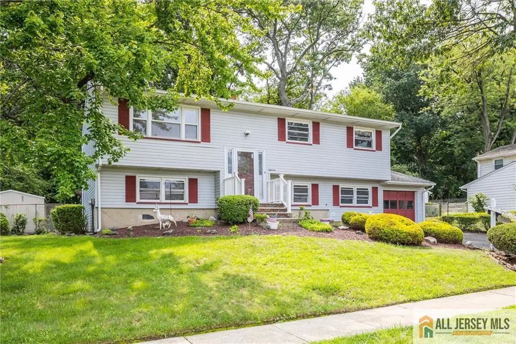 18 Kierst Street, Sayreville
