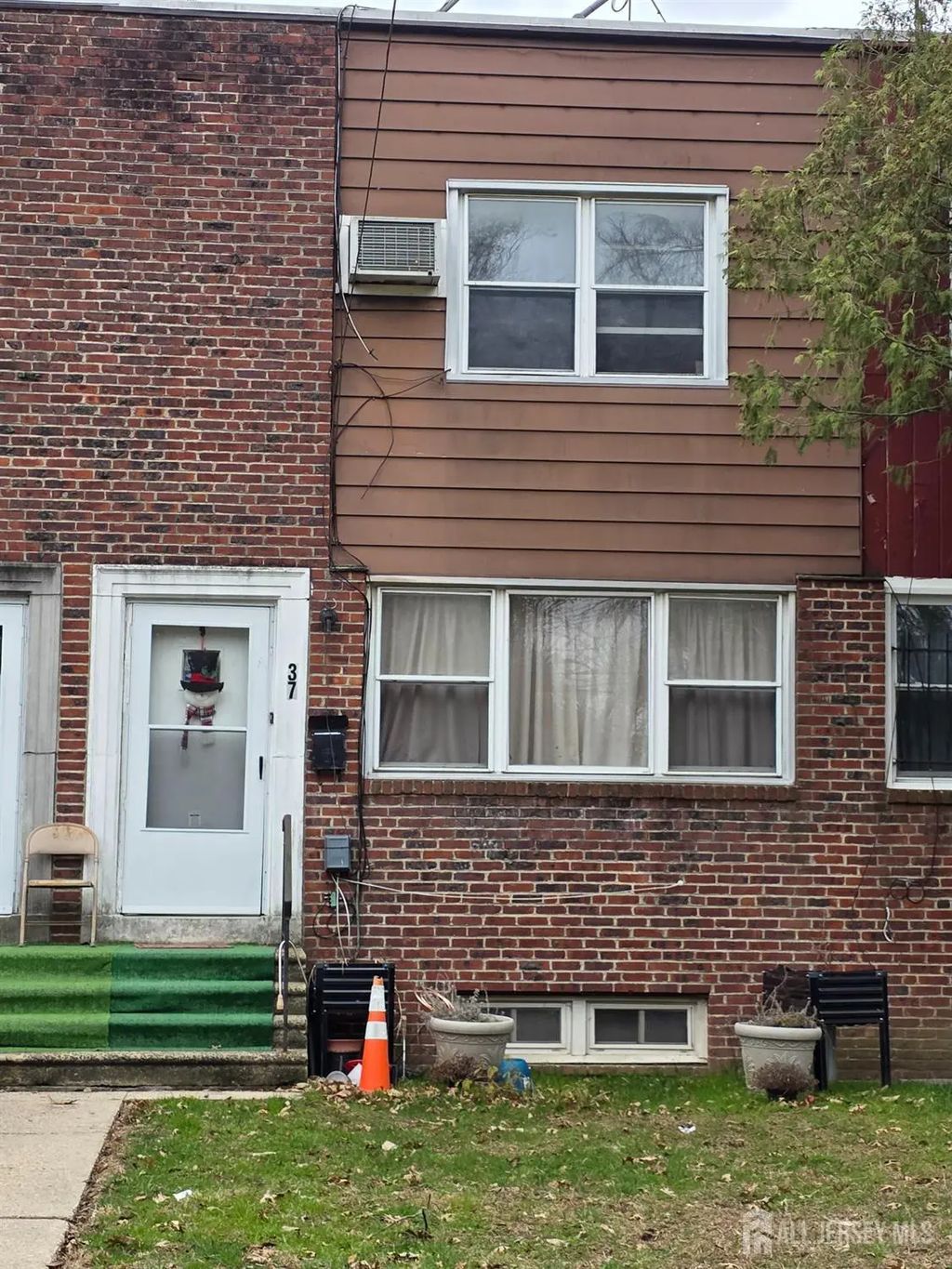 37 Bruce Park Drive, Trenton