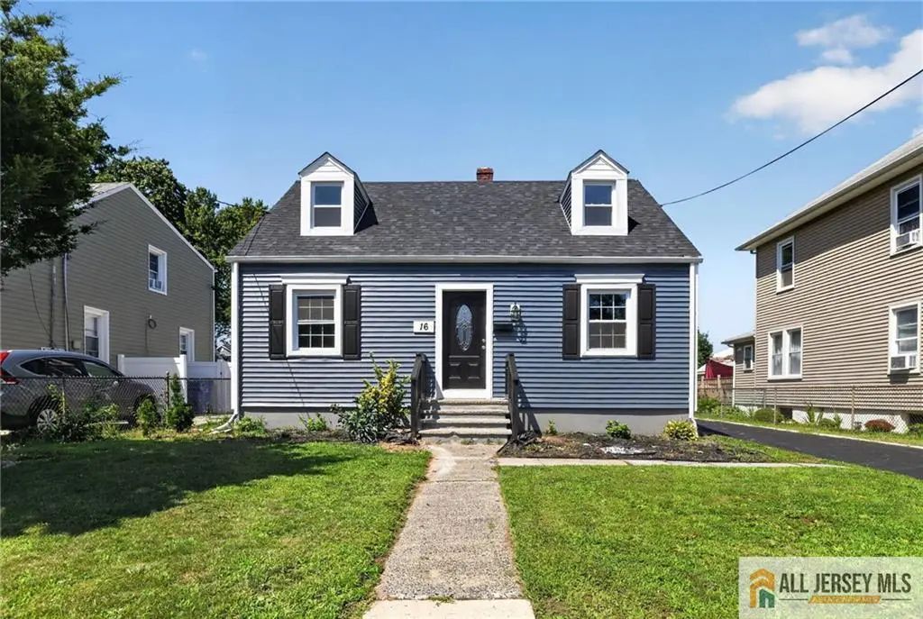 16 Oakwood Place, North Brunswick
