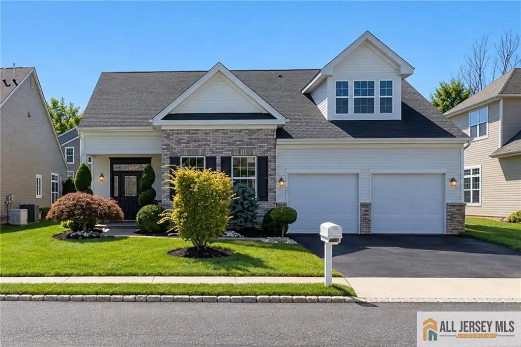 3 Aquaduct Road, Monroe