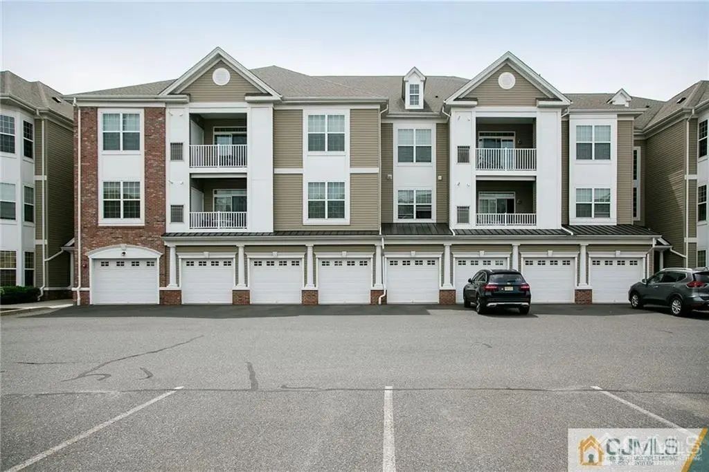 2224 Edward Stec Boulevard, Edison