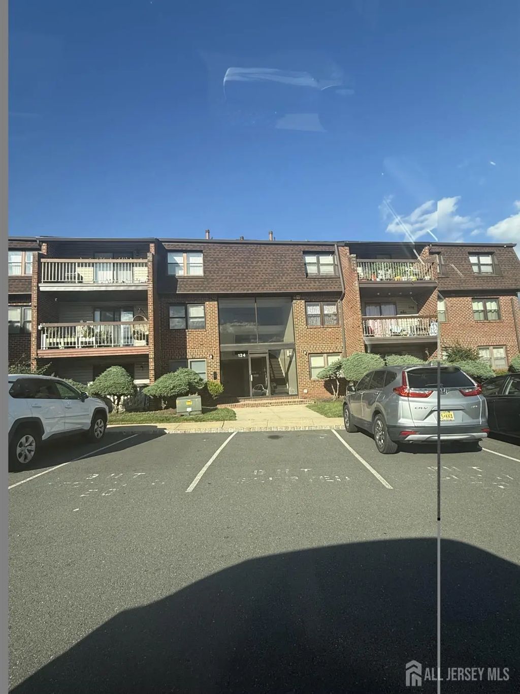 124 Beverly Hills Terrace, Woodbridge Proper